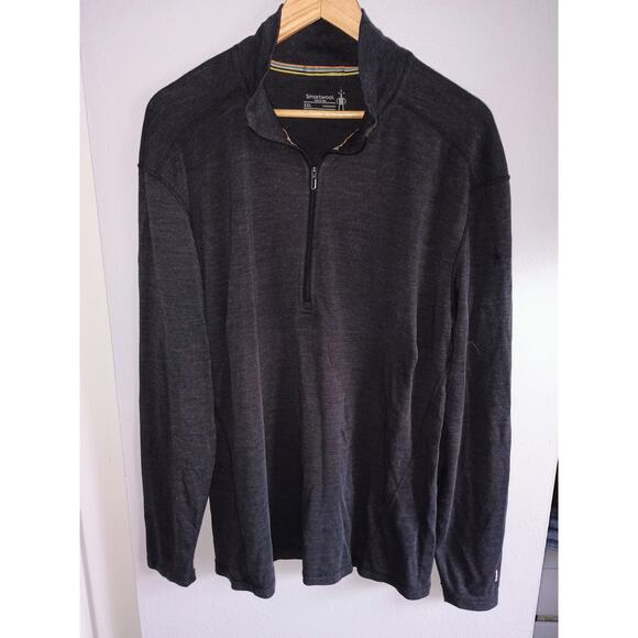 Smartwool Classic Thermal Merino Quarter-Zip Base Layer Top in a dark grey/black - Picture 1 of 12